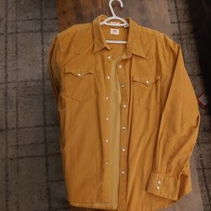 Levi's button down shirt